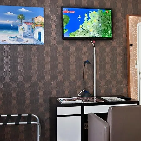 Hotel Cathedral Centrum 3*