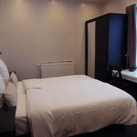 Hotel Cathedral Centrum 3*