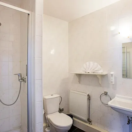 Cathedral Centrum 3*