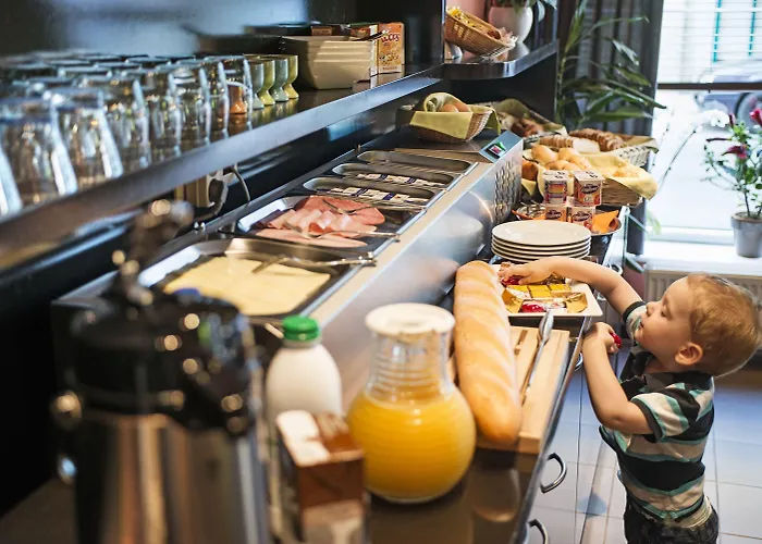 ホテル Cathedral Centrum 3*