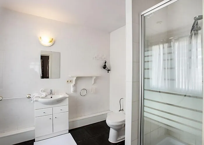 Cathedral Centrum 3*